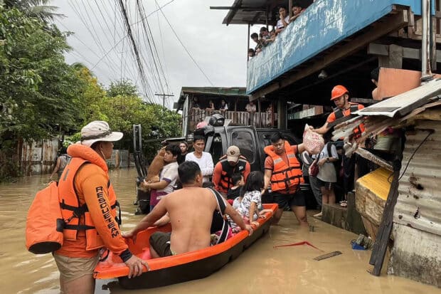 Coast Guard steps up relief, clearing in Cebu after Tino