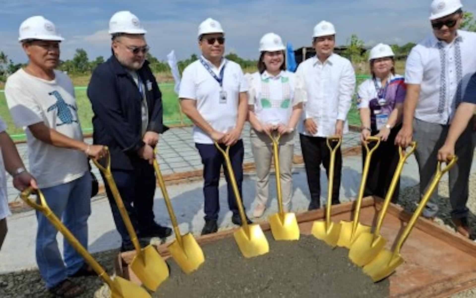 Program Is Full Marcos' flagship 4PH housing program goes full swing in Visayas