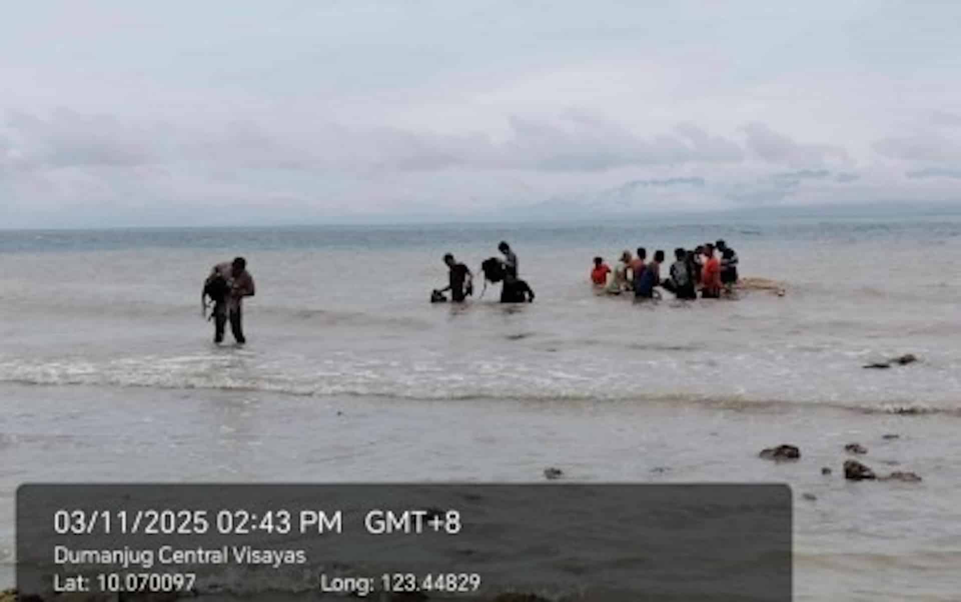 Sea mishap in Cebu: 9 rescued after they defied PCG no-sail policy